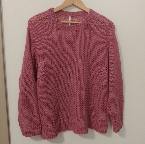 Free People Alpaca Wool Fuzzy Crewneck Sweater Loose Knit Lightweight Boho Mauve - Picture 3 of 8